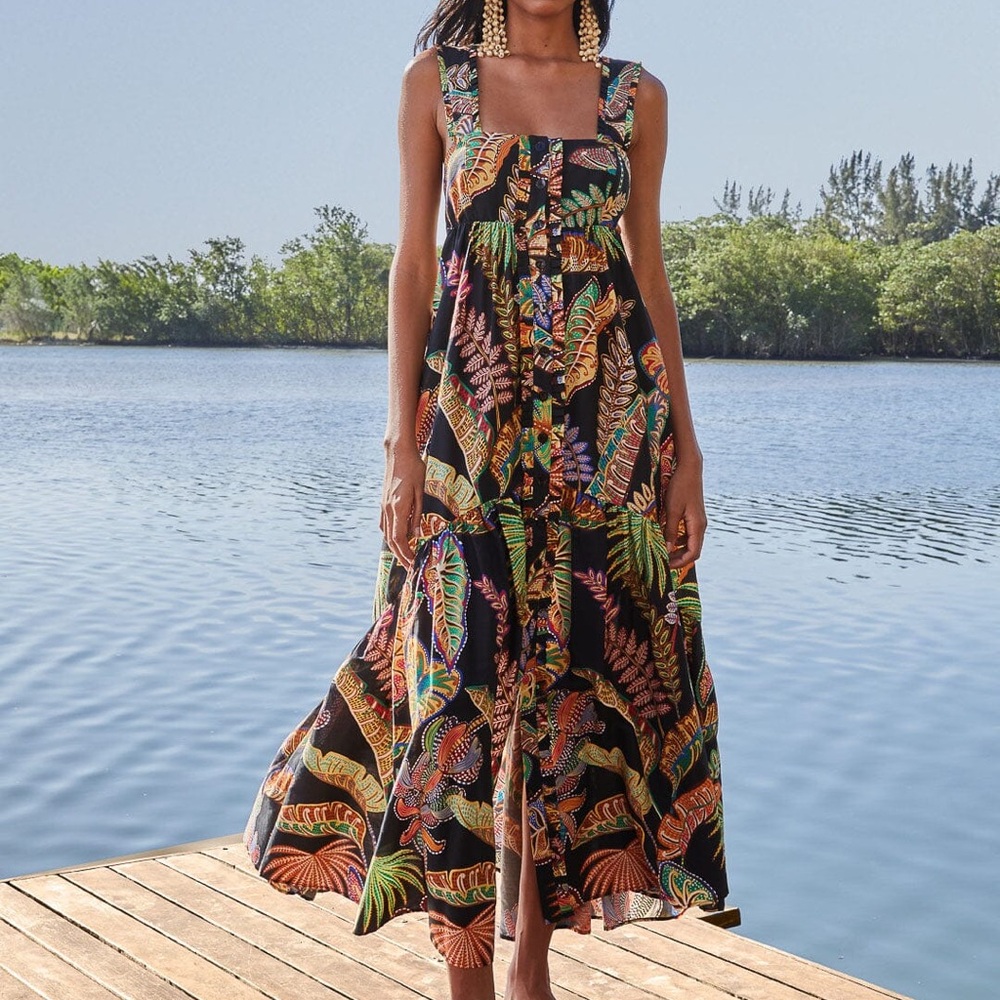 Cool Foliage Black Sleeveless Maxi Dress